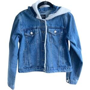 Haute Monde Jean Jacket Faux Fur Hood Denim Jacket Pockets Womens Sz Small NWOT